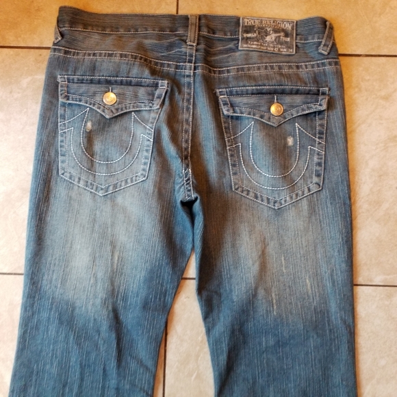 True Religion Billy Riot Row 42 Seat 34 Bootcut Jeans size 40 - Picture 1 of 12